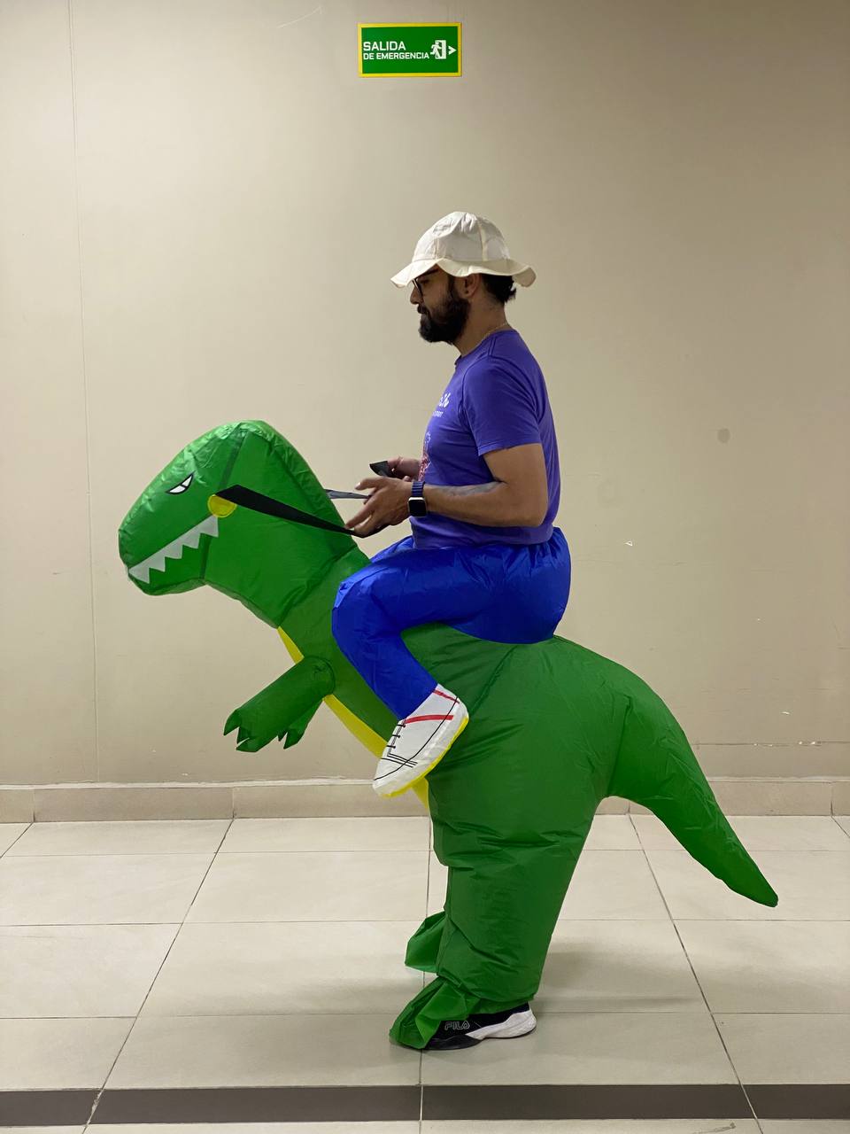 Disfraz Inflable Cabalga al Dinosaurio